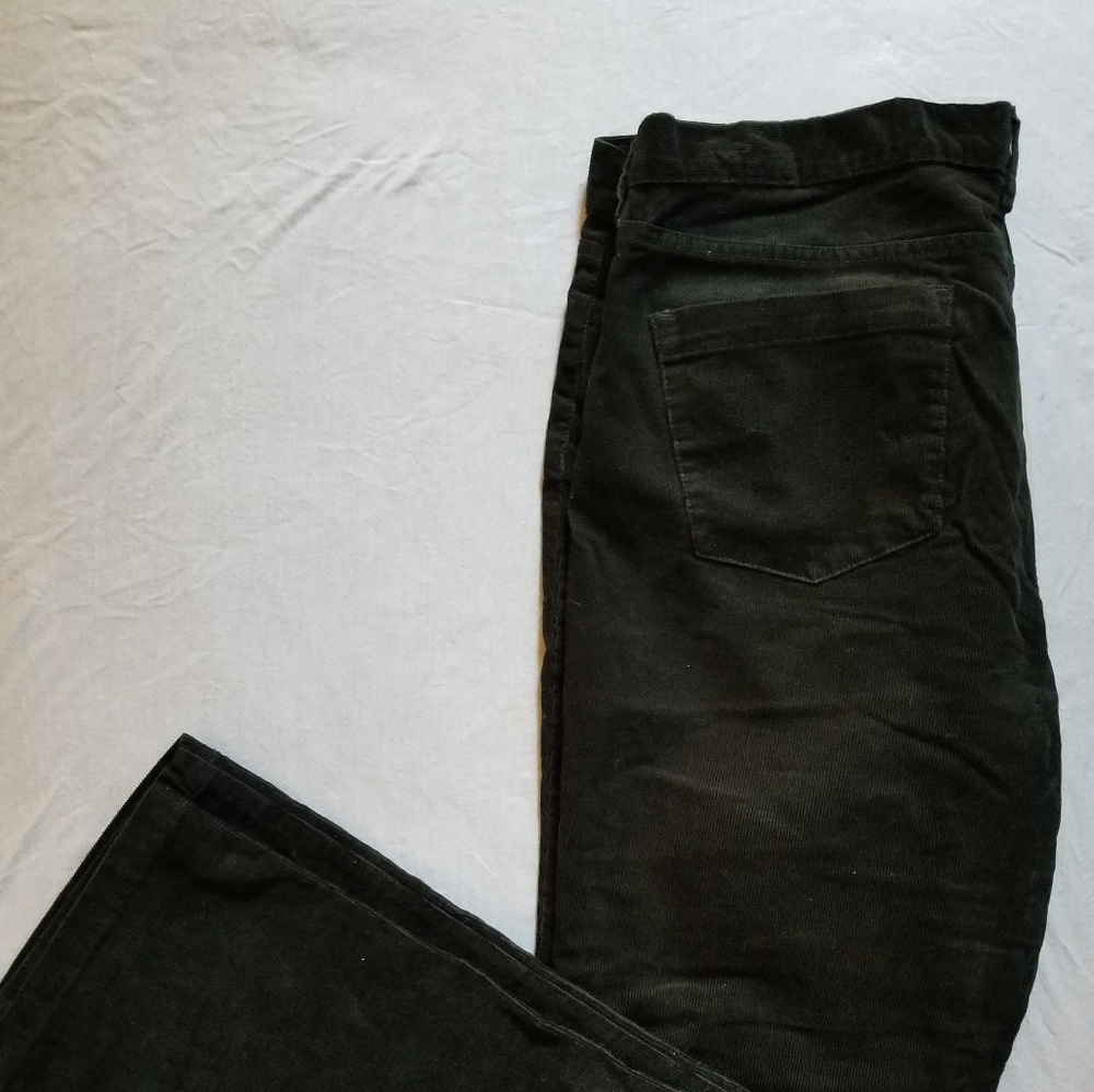 EUC J. Crew Dark Green Cords / Sz 35
